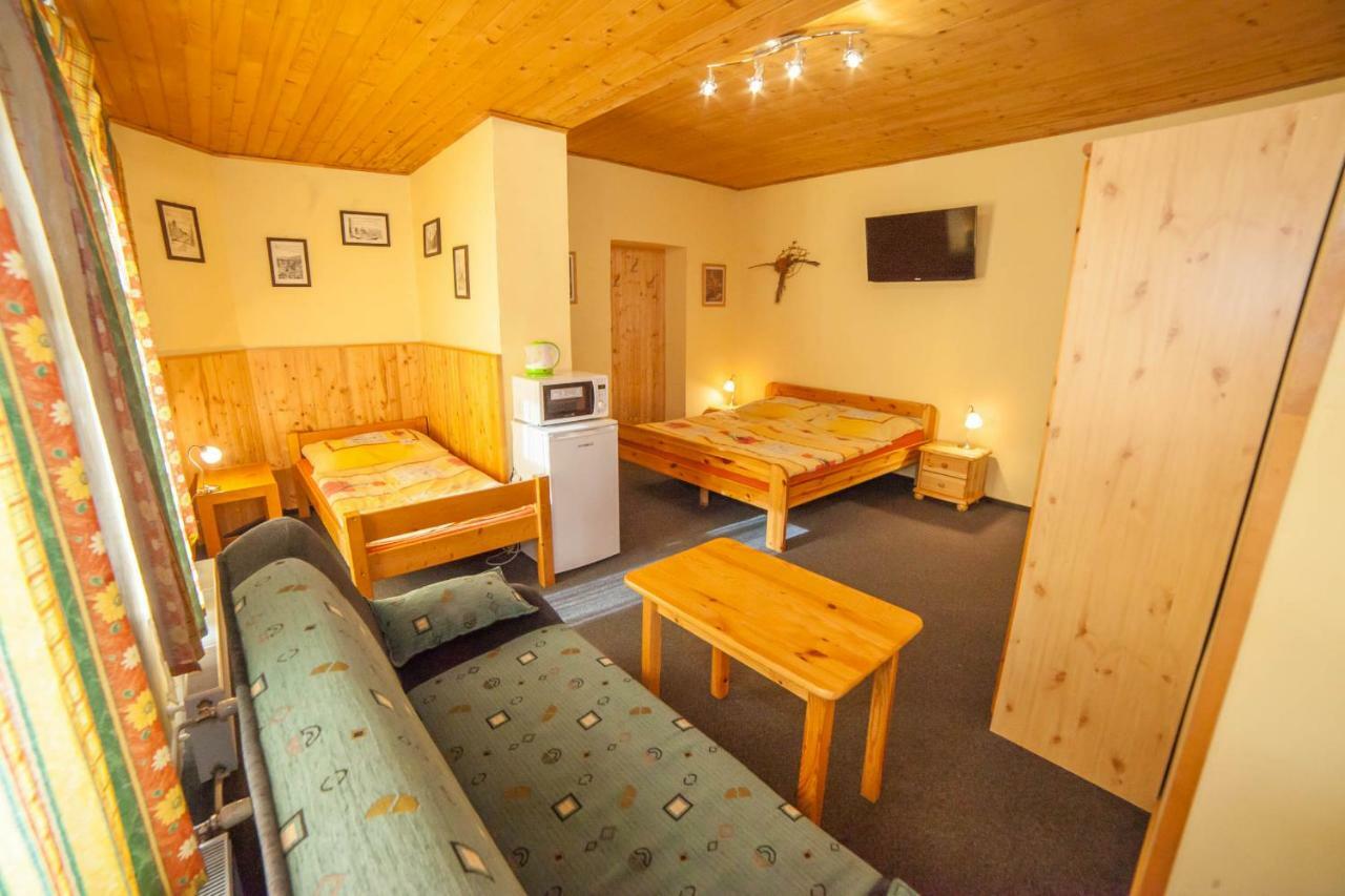 Penzion Na Rozcesti Janov nad Nisou Eksteriør bilde